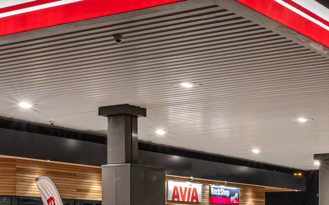 Nyffenegger Kloten Schweiz Tankstellenunterhalt Service Sicherheit Unterhaltsarbeiten Wartungsarbeiten Tankstellenbeleuchtung Preisanzeigen Dachreparaturen Avia